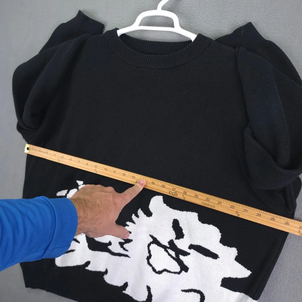 Joga Bonito Sweater Large Black White Lion Graphic Knit Pullover All Over Print